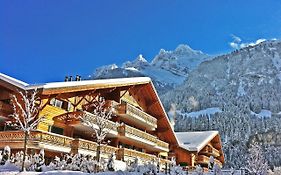 The Lodge By Mrs Miggins | Contactless Check-In Champery Exterior photo