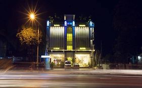 Royal Golden 9 Miles Hotel Yangon Exterior photo