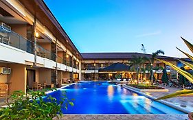 Cebu Westown Lagoon - South Wing Hotel Exterior photo