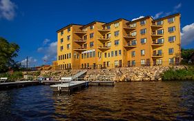 The Vue Boutique Hotel & Boathouse Wisconsin Dells Exterior photo