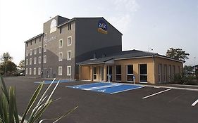 Ace Hotel Riom Exterior photo