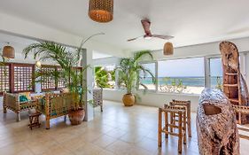 Tequila Sunrise Beach Cabana - Diani Beach Exterior photo