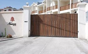 Luxury 2Br Home Facing Beach W/Pool Montego Bay #4 Exterior photo