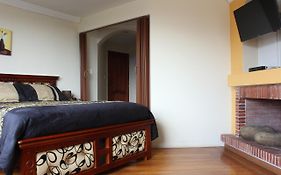 Altura Rooms & Suites Quito Exterior photo