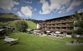Hotel Berghof Lech am Arlberg Exterior photo