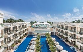 Henann Palm Beach Resort Boracay Island Exterior photo