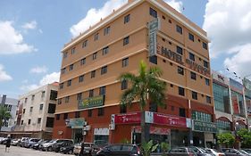 Hotel Sri Puchong Sdn Bhd Exterior photo