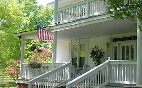 Buffalo Tavern Bed And Breakfast West Jefferson Exterior photo