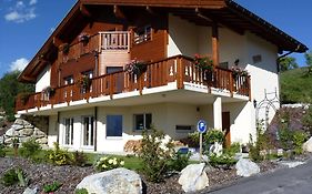 Chalet Des Alpes Bed & Breakfast Crans-Montana Exterior photo