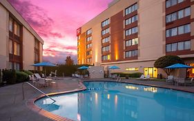 Red Lion Hotel & Conference Center - Seattle/Renton Exterior photo