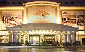 Windsor Plaza Hotel Ho Chi Minh City Exterior photo