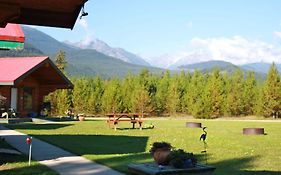 Twin Peaks Resort Valemount Exterior photo