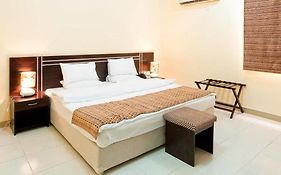 La Villa Hotel Doha Room photo