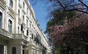 Caesar Hotel London Exterior photo