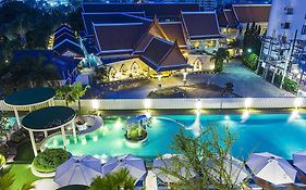 Ramada By Wyndham Phuket Deevana Patong - Sha Extra Plus Hotel Exterior photo