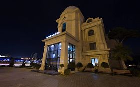 Kaspia Park City Hotel Baku Exterior photo