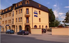 Attic Hotel Prague Exterior photo