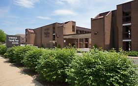 Vienna Wolf Trap Hotel Exterior photo