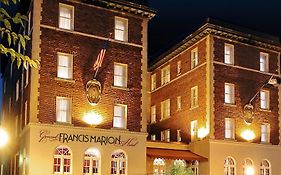 General Francis Marion Hotel Exterior photo