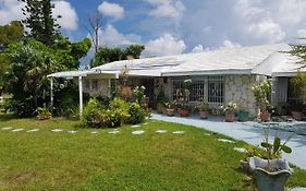 Bajamar Your Second Home Guest Property Freeport Exterior photo