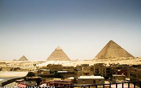 Pyramids Plateau Inn Giza Exterior photo