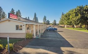 Shasta Pines Motel & Suites Burney Exterior photo