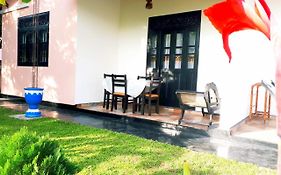 Hansa Villa Hikkaduwa Exterior photo