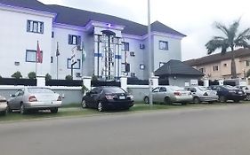 Western Dreams Hotel Abuja Exterior photo