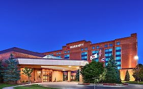 Cleveland Marriott East Hotel Warrensville Heights Exterior photo