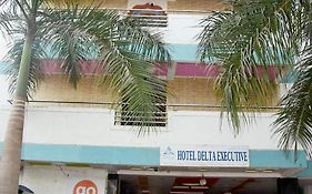 Hotel Delta Executive Shirdi Exterior photo