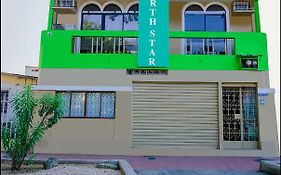 North Star Hostal Guayaquil Exterior photo