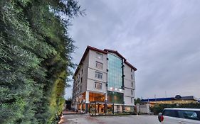 Batra Hotels And Residences Srinagar  Exterior photo