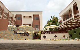 Eusbett Hotel Sunyani Exterior photo