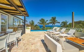 Villa Topaz Above West Bay With 360 Degree Views! 4 Bedroom Option Exterior photo