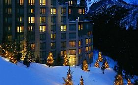 The Rimrock Resort Hotel Banff Exterior photo