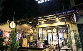 My Box Hostel & Cafe Vientiane Exterior photo