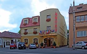 Hotel Brasov Exterior photo