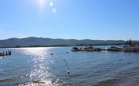 Blue Lagoon Resort Lake George Exterior photo