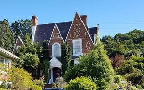 Lisburn House Dunedin Exterior photo