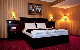 Hotel Obester Debrecen Room photo