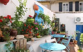 Au Petit Chez Soi Hostel Cassis Exterior photo