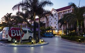 Best Western Plus Lusaka Grand Hotel Exterior photo