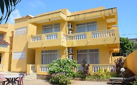 Pawenzi Serviced Apartment Mombasa Exterior photo