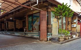 Segara Sadhu Inn Kuta By Ecommerceloka Exterior photo