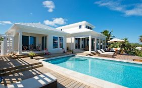 Sandy Hill Beach House By Eleuthera Vacation Rentals Governor's Harbour Exterior photo