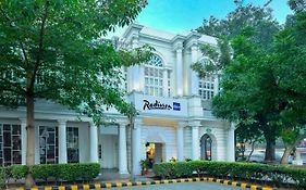Radisson Blu Marina Hotel Connaught Place New Delhi Exterior photo