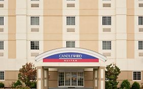 Candlewood Suites-West Springfield, An Ihg Hotel Exterior photo