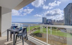 Apartment With Stunning Seaviews Sliema Exterior photo