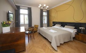 Bed&Breakfast & Apartment Klafe Brno Exterior photo