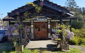The Andiron Seaside Inn & Cabins Little River Exterior photo
